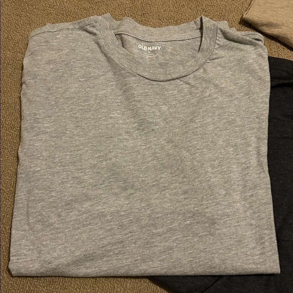 Old Navy Men’s Soft Washed Heather short sleeve Tee Shirts size medium set of 6 - Picture 5 of 12
